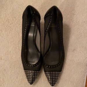 Stuart Weitzman pumps lightly worn